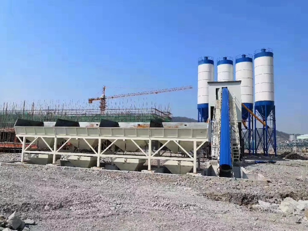 HZS60 concrete mixing plant